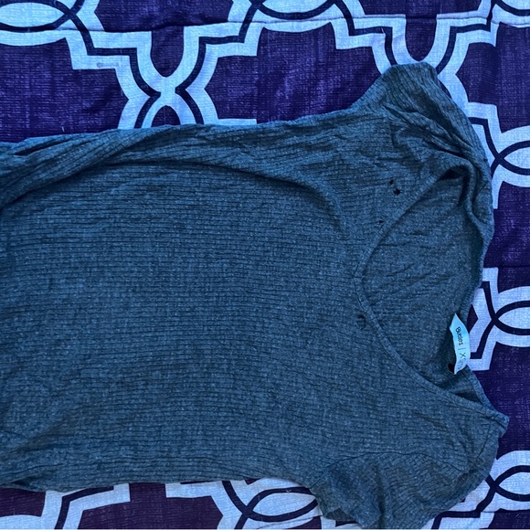 Garage t shirt - Picture 2 of 4